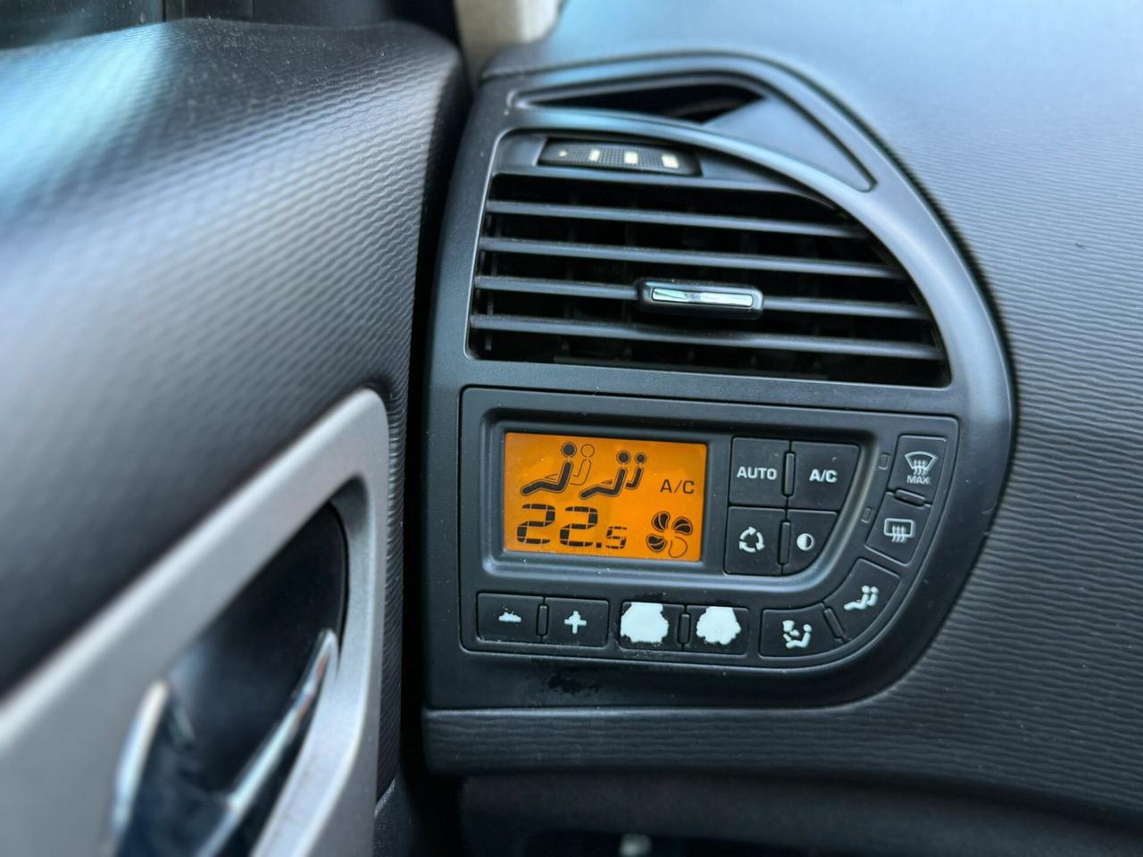 Citroen C4 1.6 HDi 90 Business