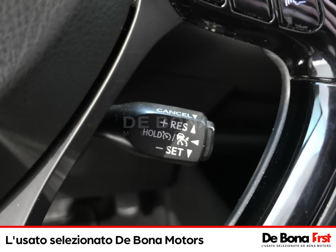 Toyota C-HR 1.8h style 2wd e-cvt my18