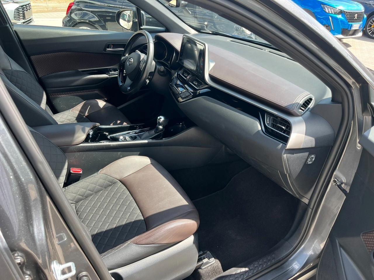 Toyota C-HR 1.8 Hybrid E-CVT Lounge