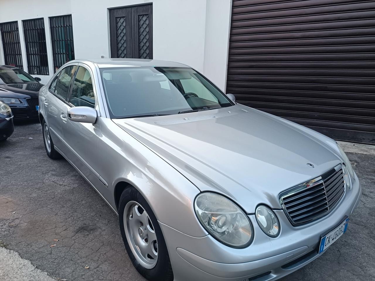 Mercedes-benz E 270 CDI cat Classic