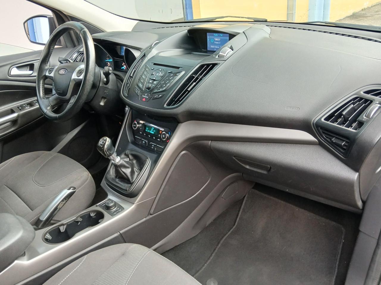 Ford Kuga 2,0 EURO 6 TAGLIANDI CERTIFICATI