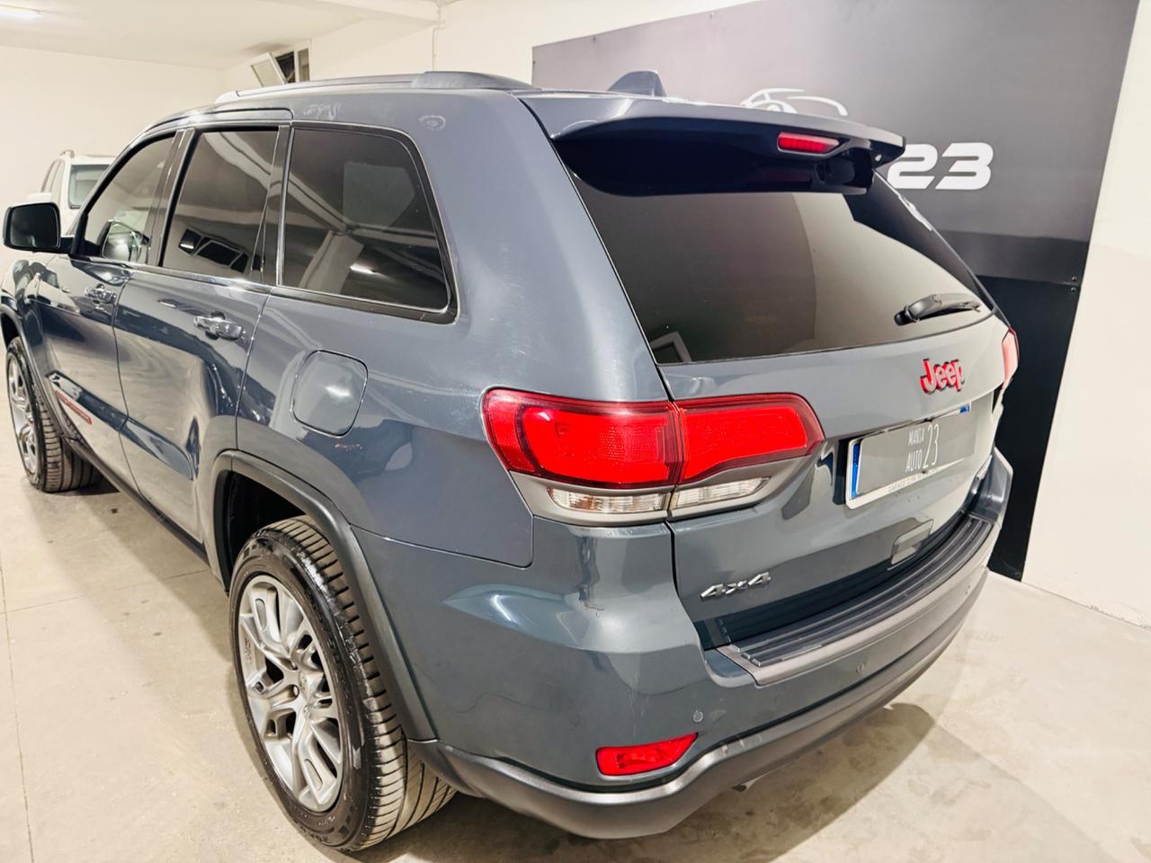 Grand Cherokee 2018 3.0 crd V6 Summit s*