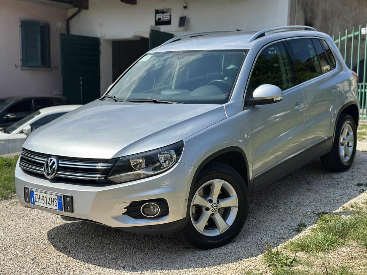 Volkswagen TIGUAN 2.0 TDI DPF 4MOTION SPORT & STYLE
