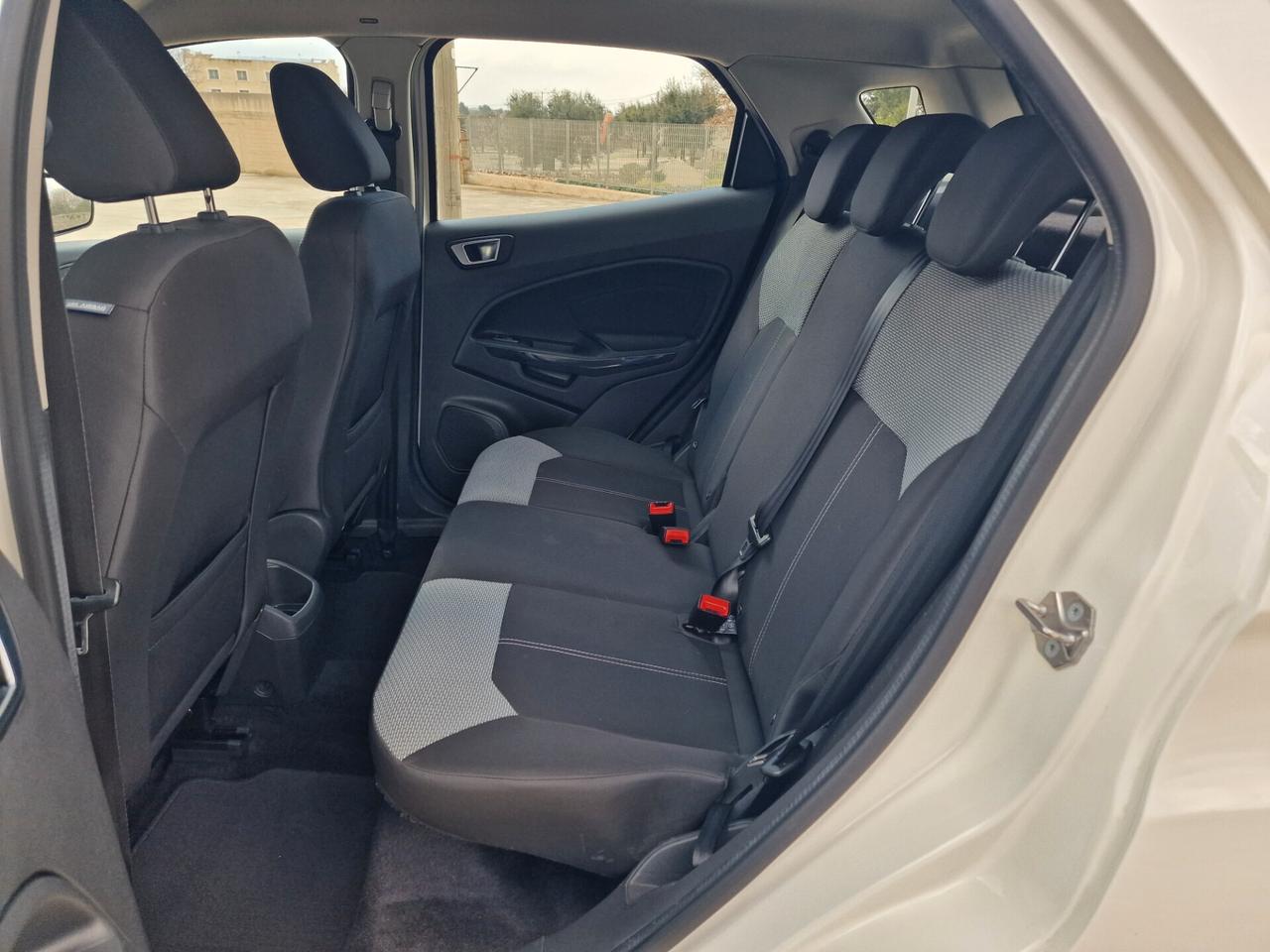 Ford EcoSport 1.5 TDCi 95 CV Business