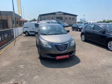 Lancia Ypsilon Oro