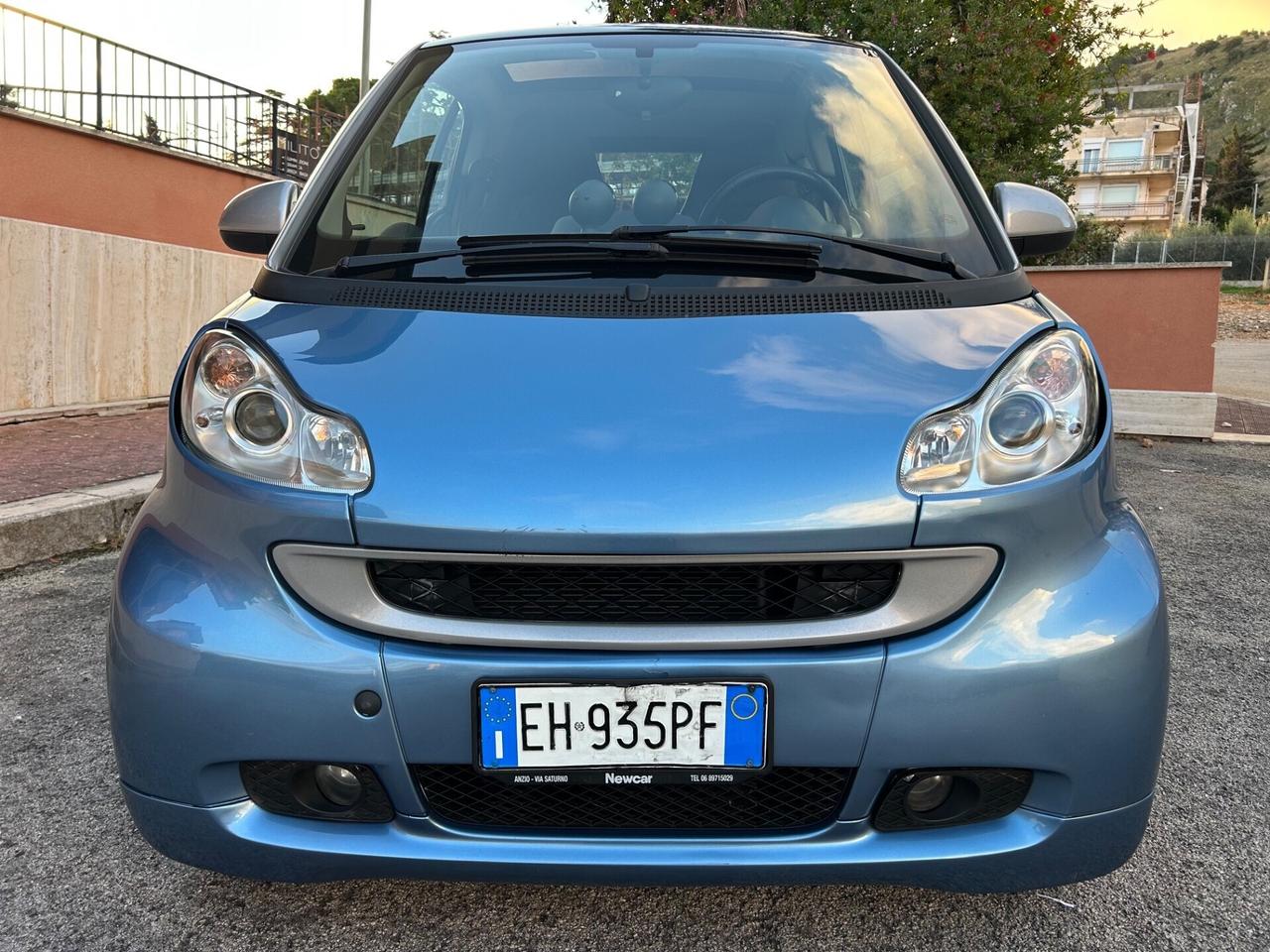 Smart ForTwo 1.0 ideale per neopatentati