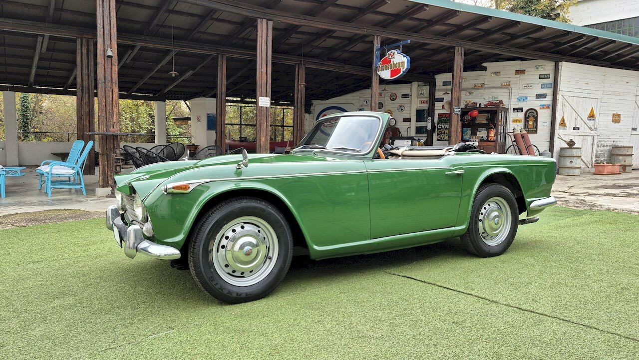 Triumph TR4A IRS – 1966