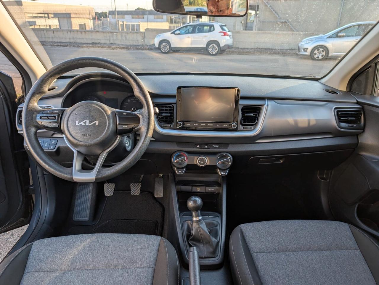 Kia Stonic 1.2 DPI Urban