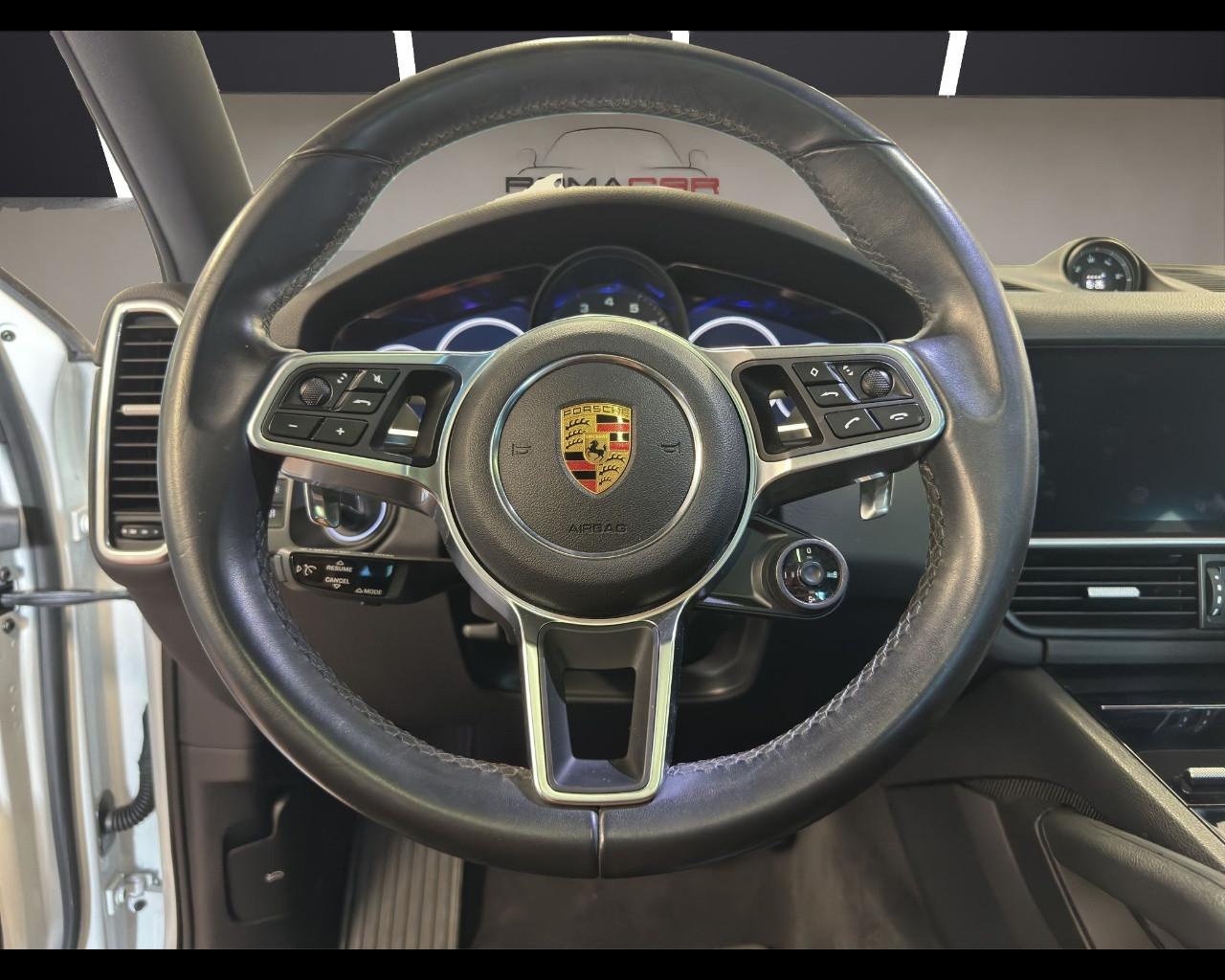 PORSCHE Cayenne Coupé - Cayenne Coupé 3.0 V6