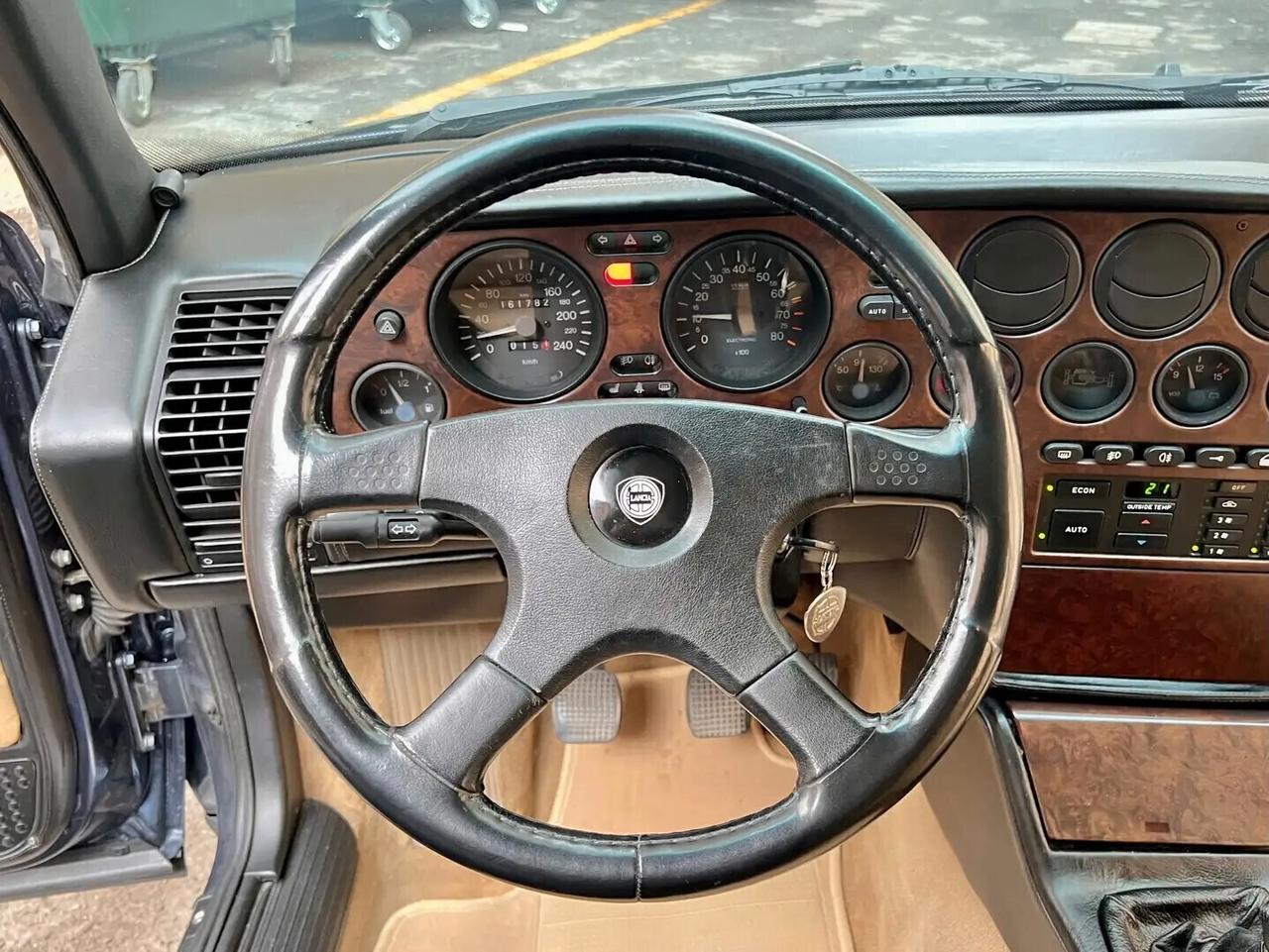 Lancia Thema 2.0 i.e. turbo 16V cat LX