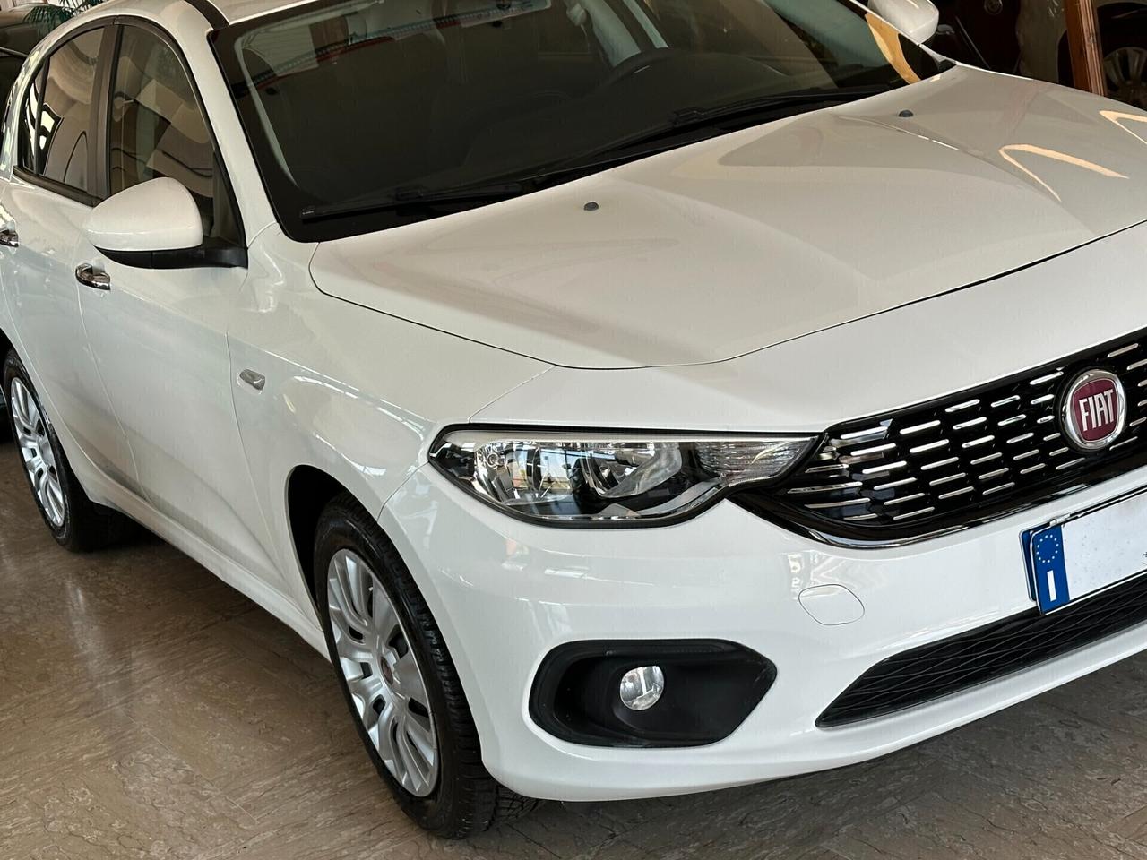 Fiat Tipo 1.3 M.JET 95 cv. 5 porte EASY