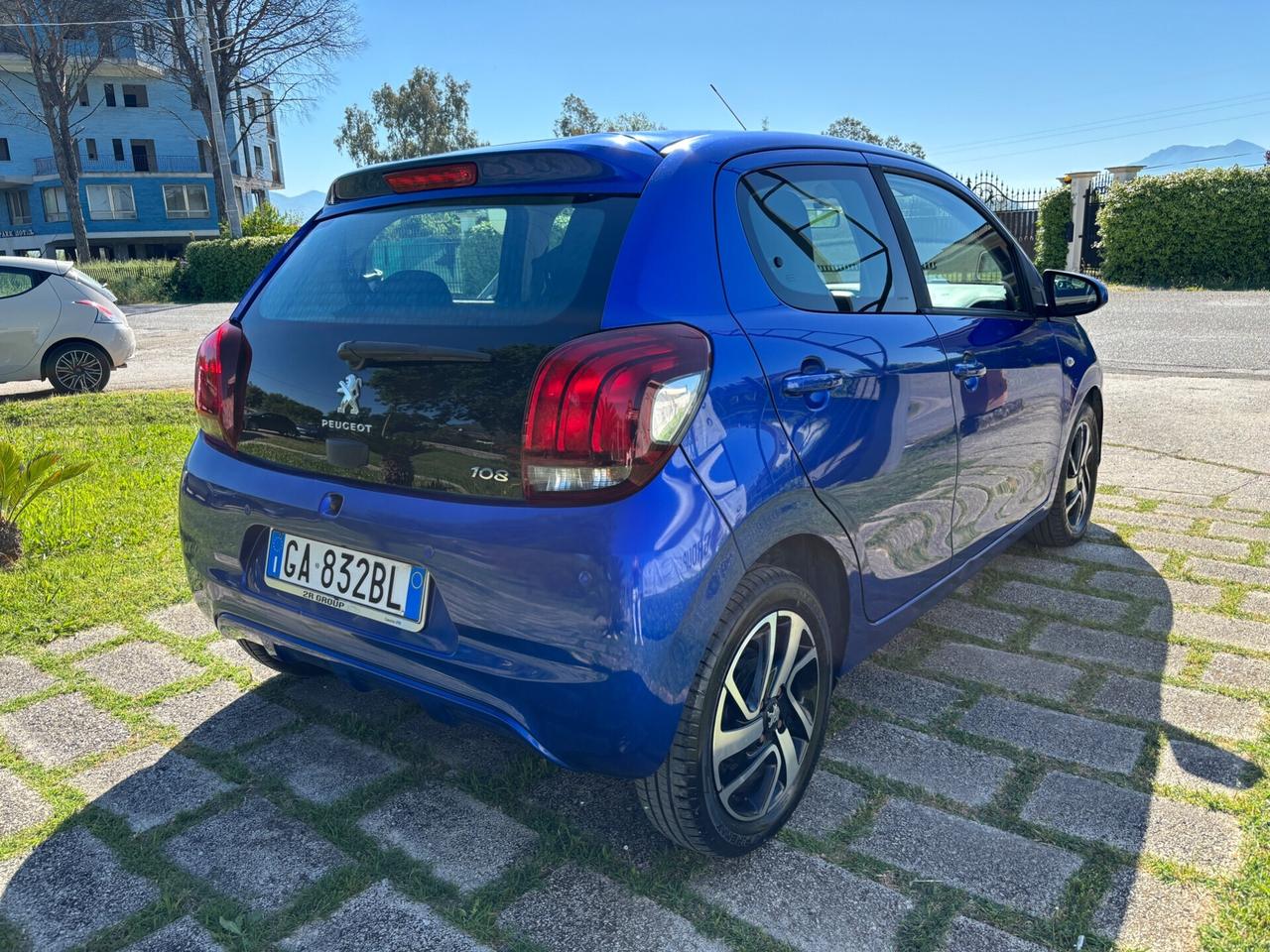 Peugeot 108 1.0VTi 72CV 5 porte Allure-2020