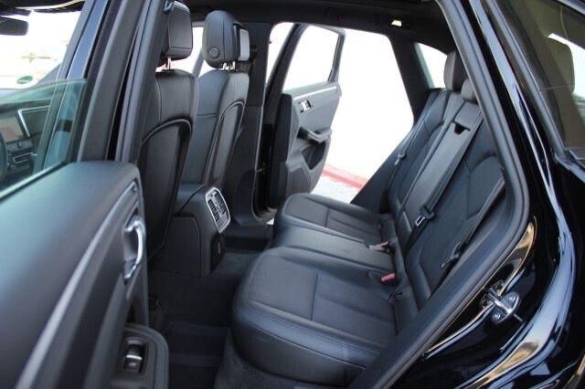 Porsche Macan 2.0 turbo 265cv Tetto Navigatore