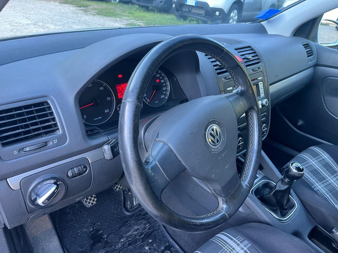 Volkswagen Golf 2.0 16V TDI 5p. Sportline