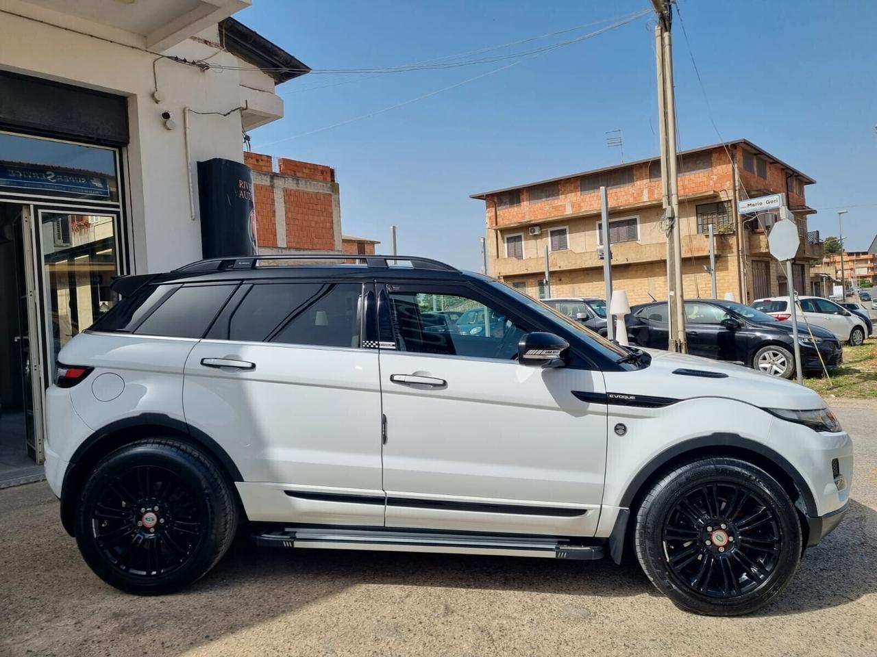 Land Rover Range Rover Evoque Range Rover Evoque 2.2 TD4 5p. Dynamic "CONSEGNA 1 ORA"