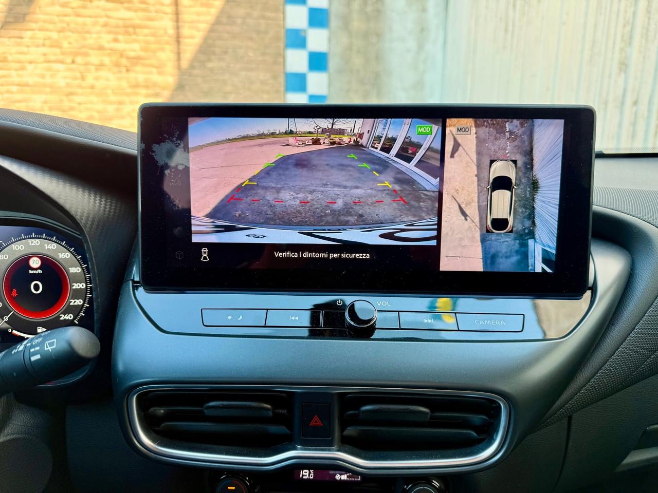 Nissan Juke 1.6 hev N-Connecta 94cv UNICO PROPRIETARIO