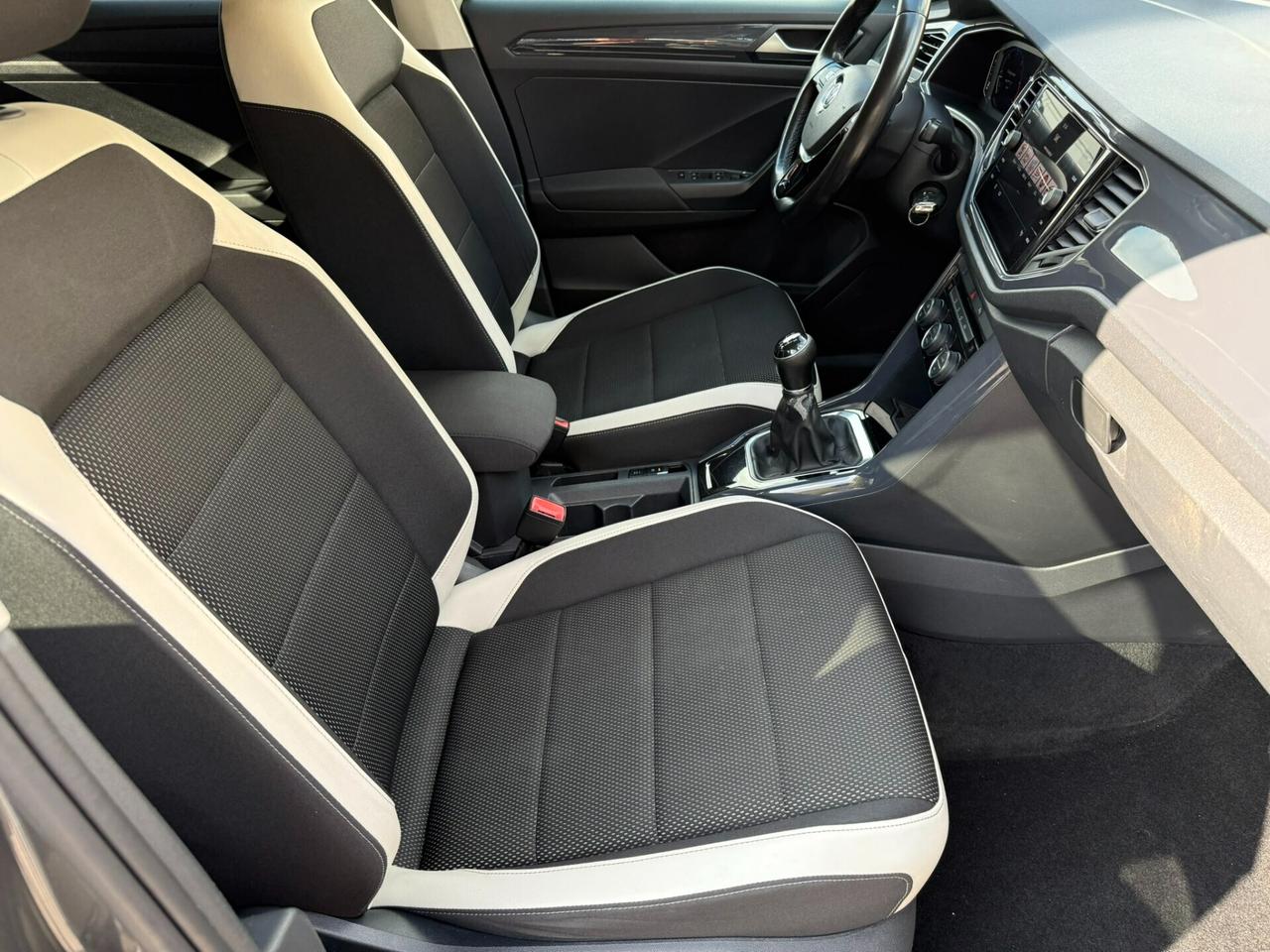 Volkswagen T-Roc 1.6 TDI SCR Advanced BlueMotion Technology