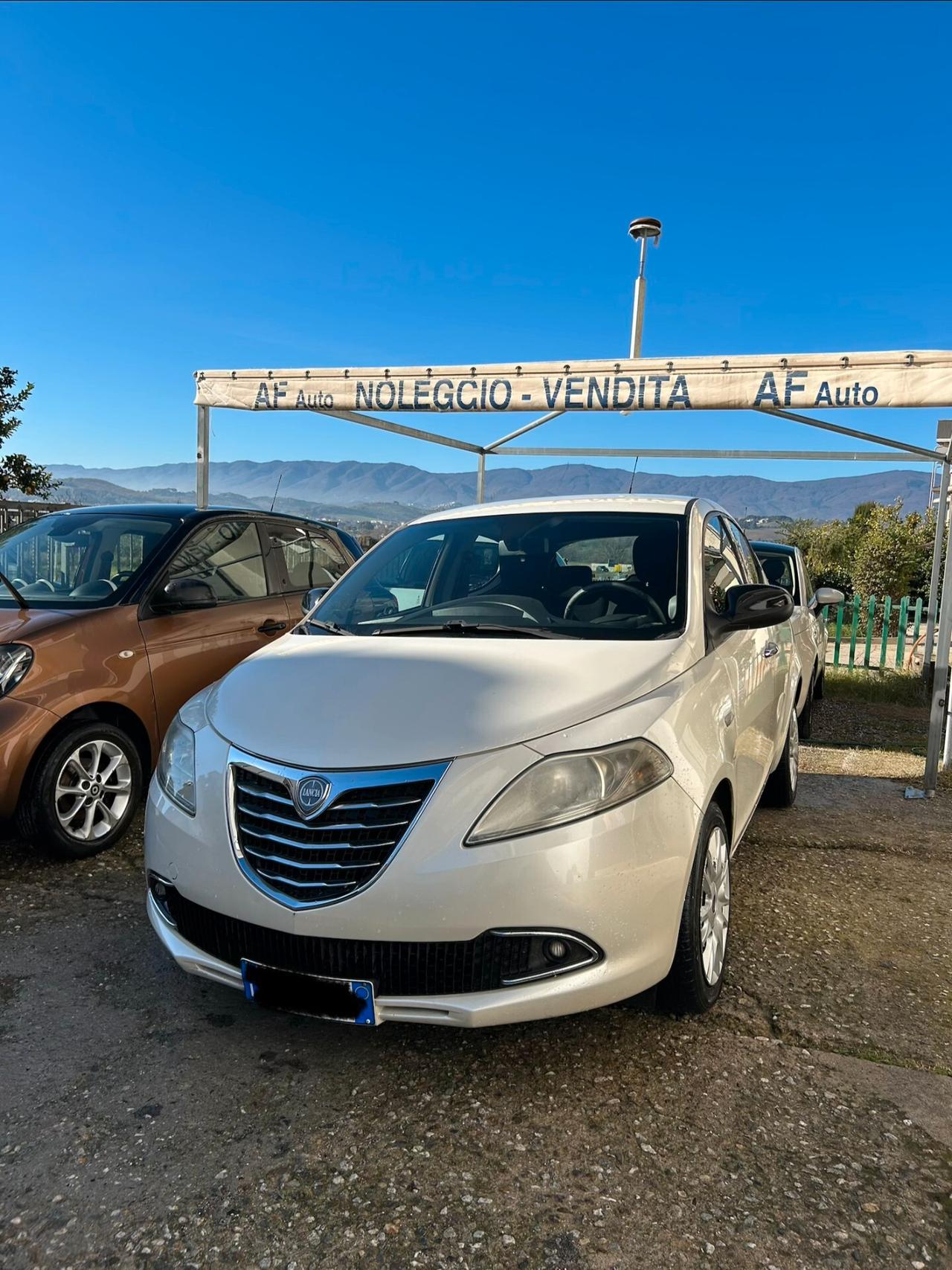 Lancia Ypsilon 1.3 MJT