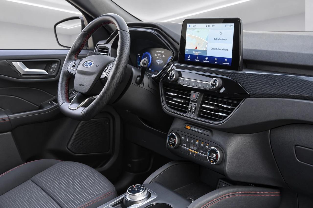 Ford Kuga 1.5 120CV ST-Line Automatico