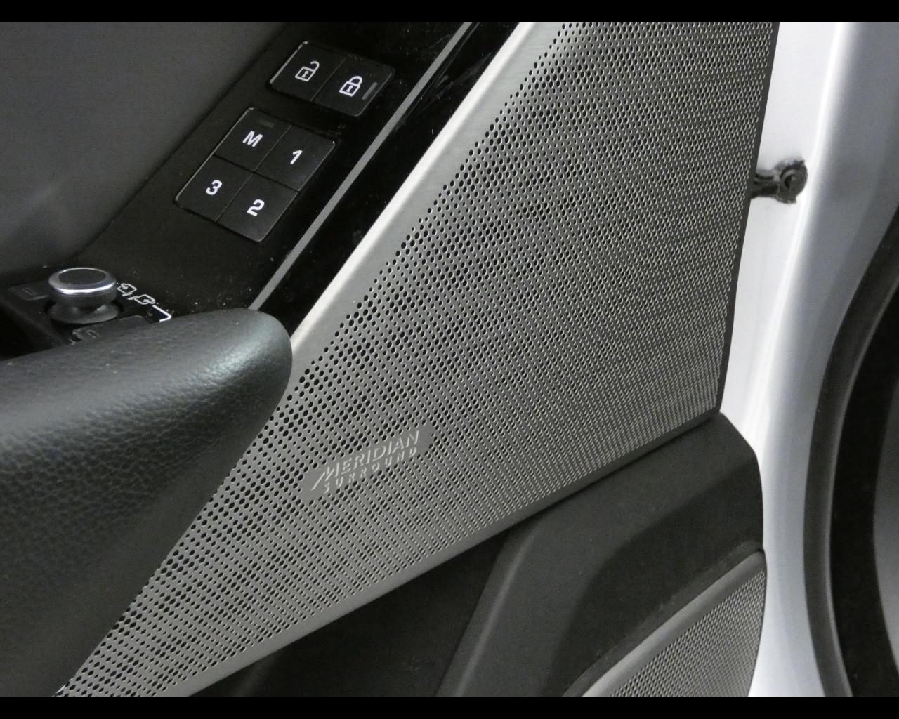 LAND ROVER Range Rover Velar - Range Rover Velar 2.0D I4 204 CV R-Dynam