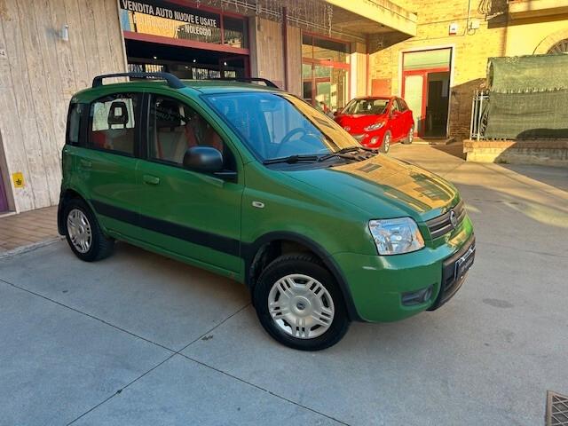 Fiat Panda 1.2 4x4 Climbing GPL