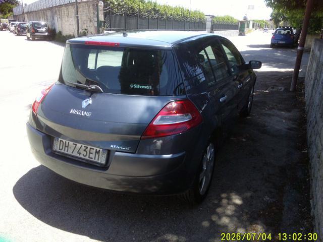 RENAULT Megane Mégane 1.6 16V 5p. Dynamique