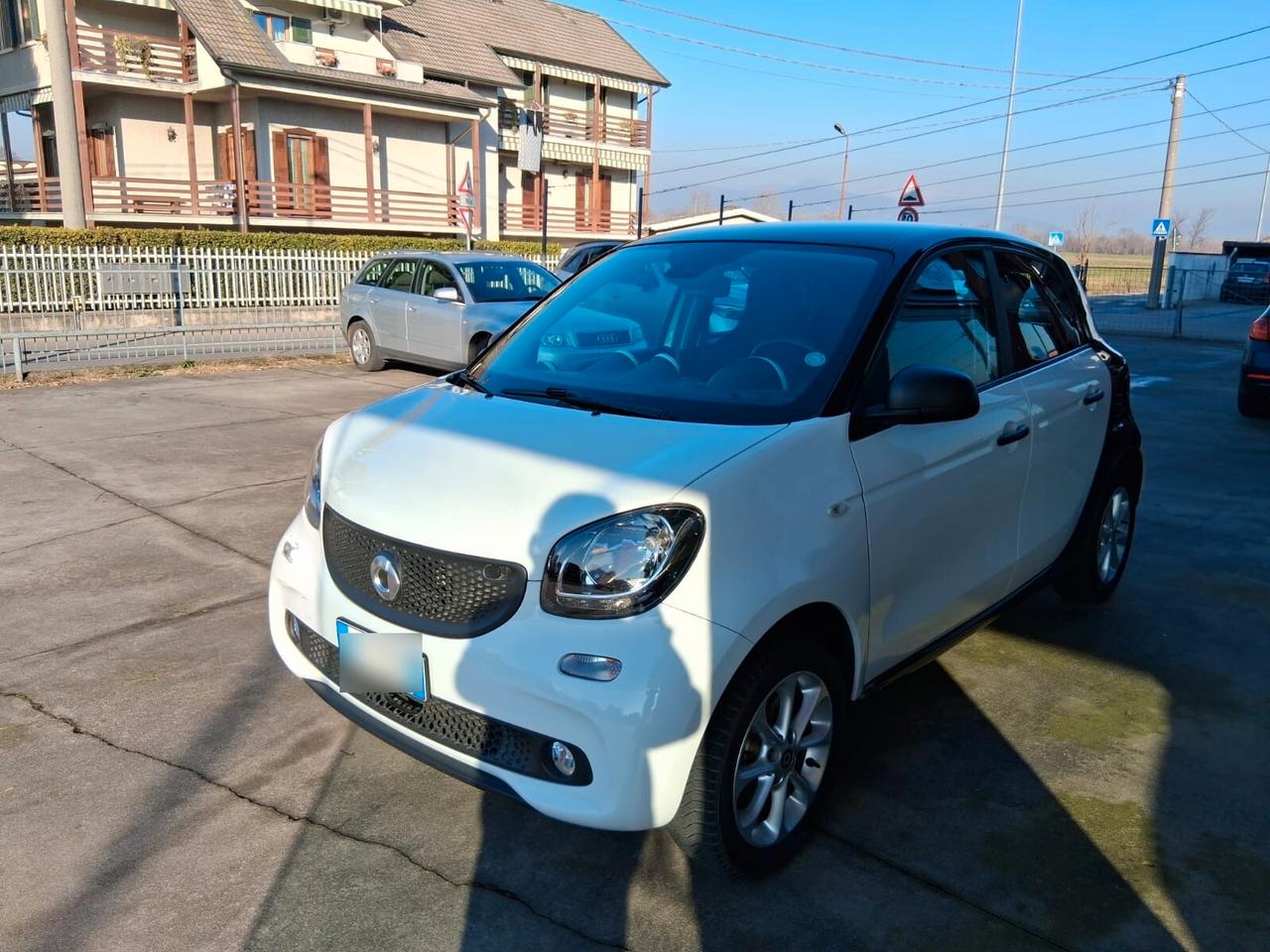 Smart ForFour 70 1.0 Youngster