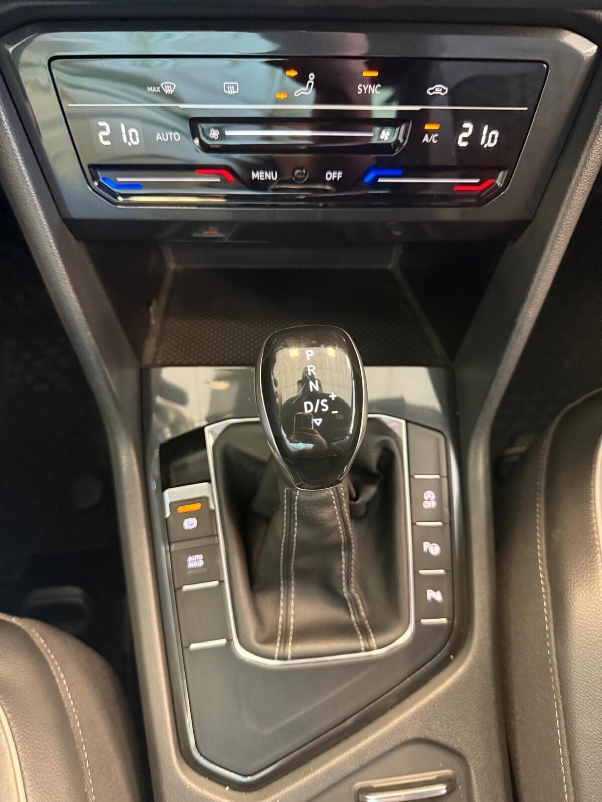 Volkswagen Tiguan 2.0 TDI 150 CV SCR DSG R-Line