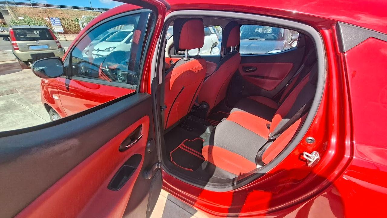 Lancia Ypsilon 1.2 69 CV 5 porte S&S 2012