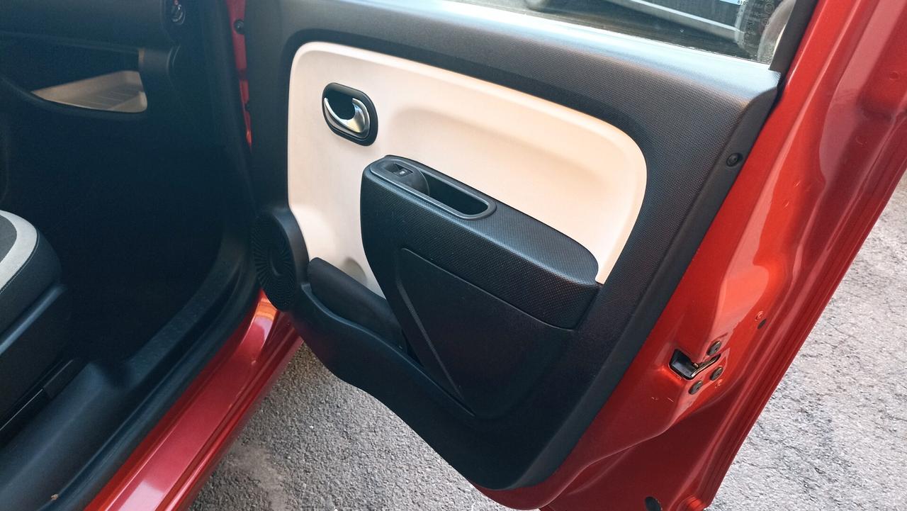 Renault Twingo SCe Life