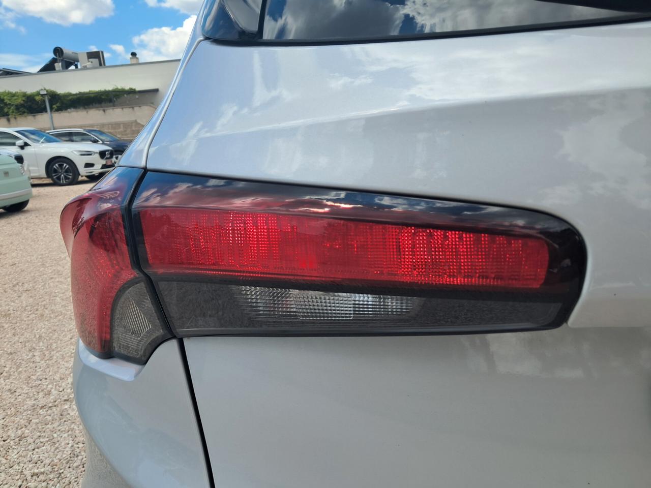 Fiat Tipo 1.3 Mjt Lounge*NAVI*TELECAMERA*LED