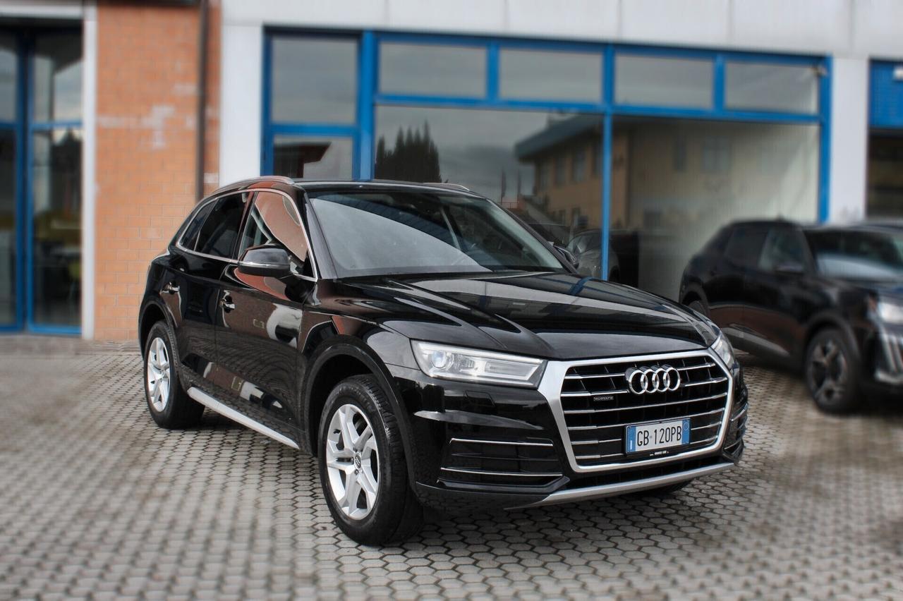 Audi Q5 35 TDI quattro S tronic Business Design