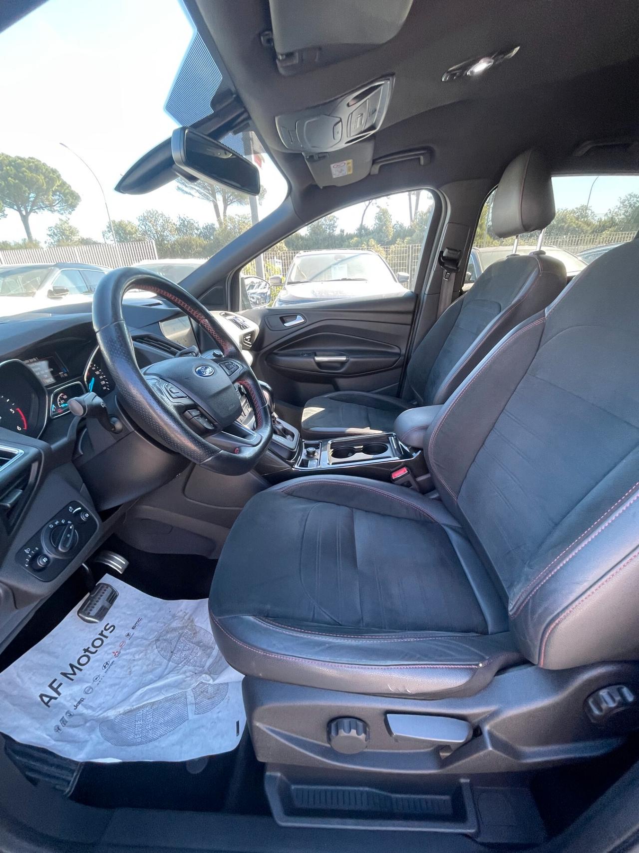 Ford Kuga 2.0 TDCI 180 CV S&S 4WD Powershift ST-Line