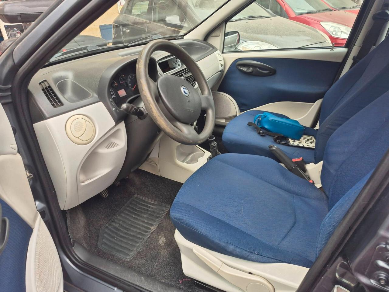Fiat Punto 1.2 5 porte Active