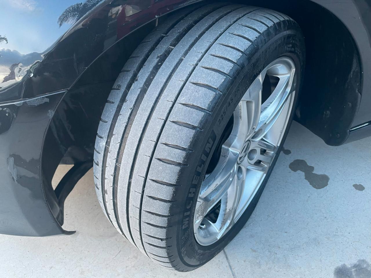 VOLKSWAGEN GOLF 6 ANNO 2010 1.6 DIESEL 105 CV