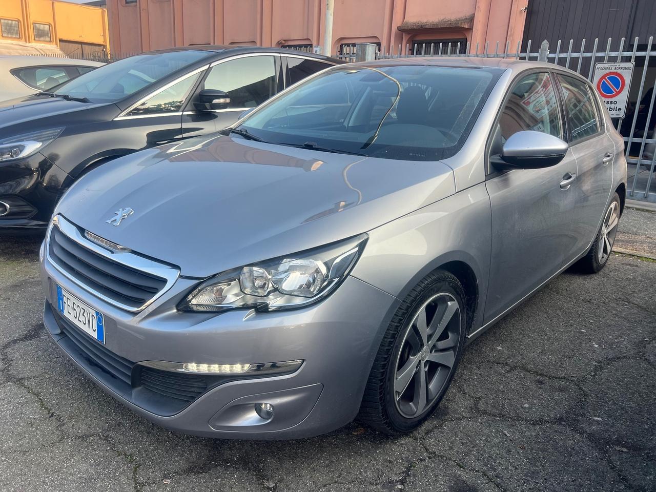 Peugeot 308 BlueHDi 150 S&S Business