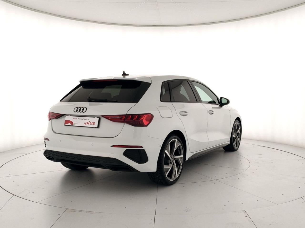 Audi A3 sportback 35 2.0 tdi s line edition s-tronic