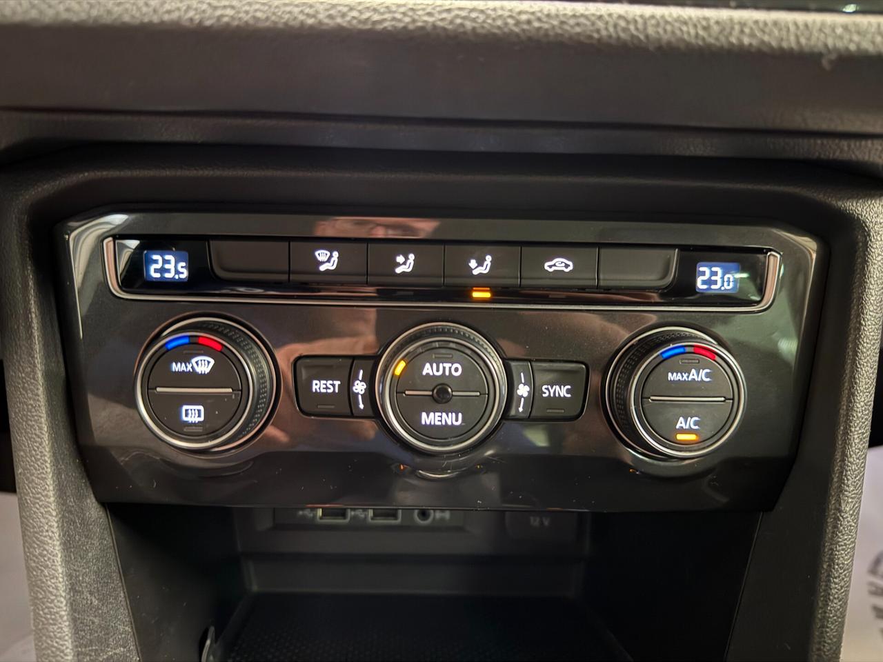 Volkswagen Tiguan 1.6 TDI R-Line