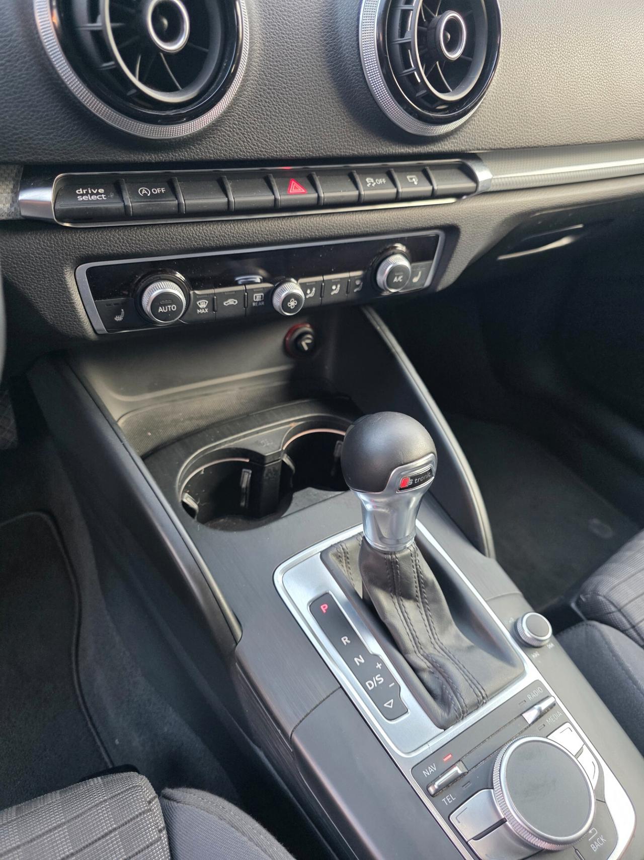 Audi A3 2.0 TDI 150 CV clean diesel S tronic