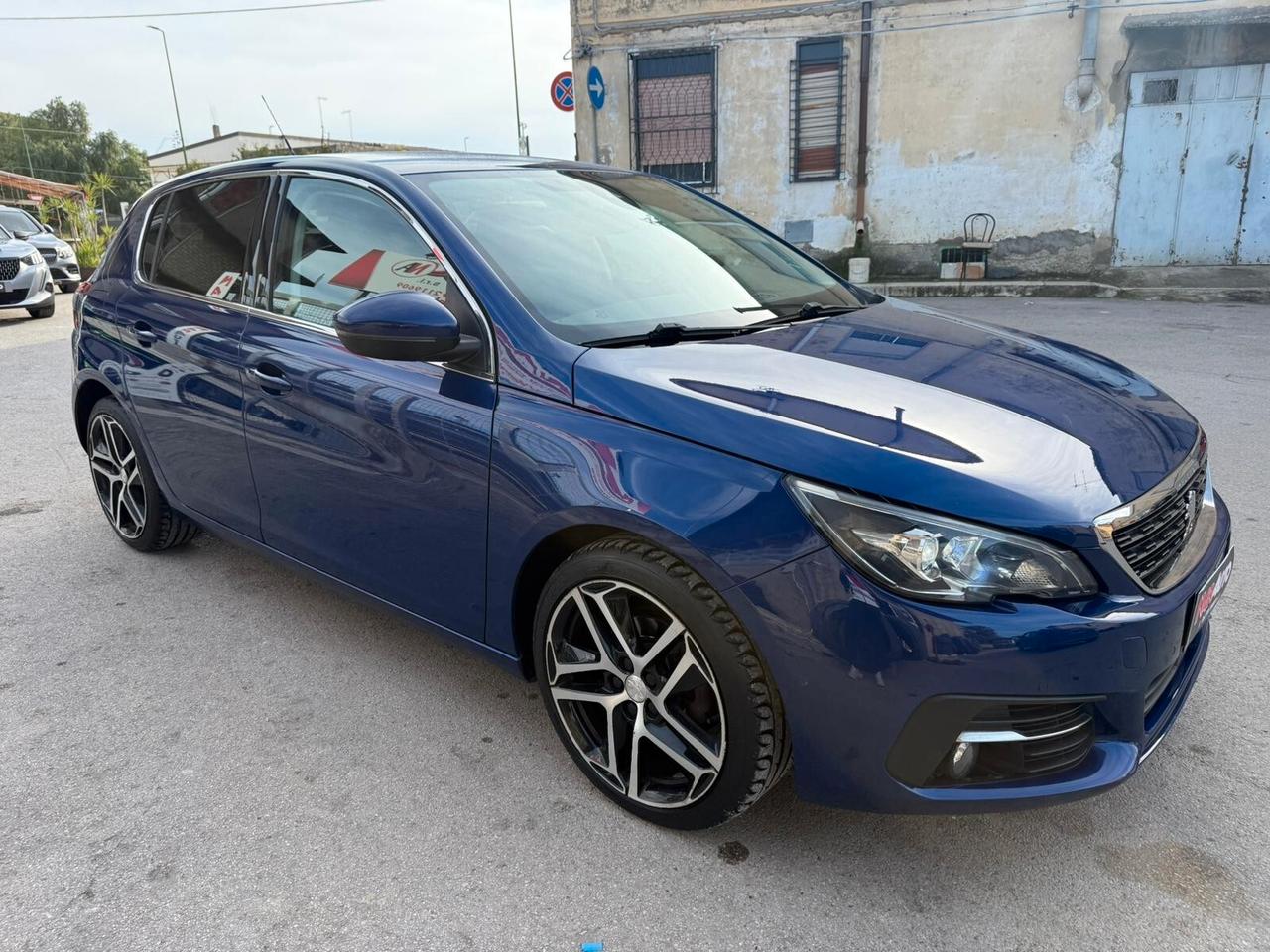 Peugeot 308 BlueHDi 120 S&S Allure