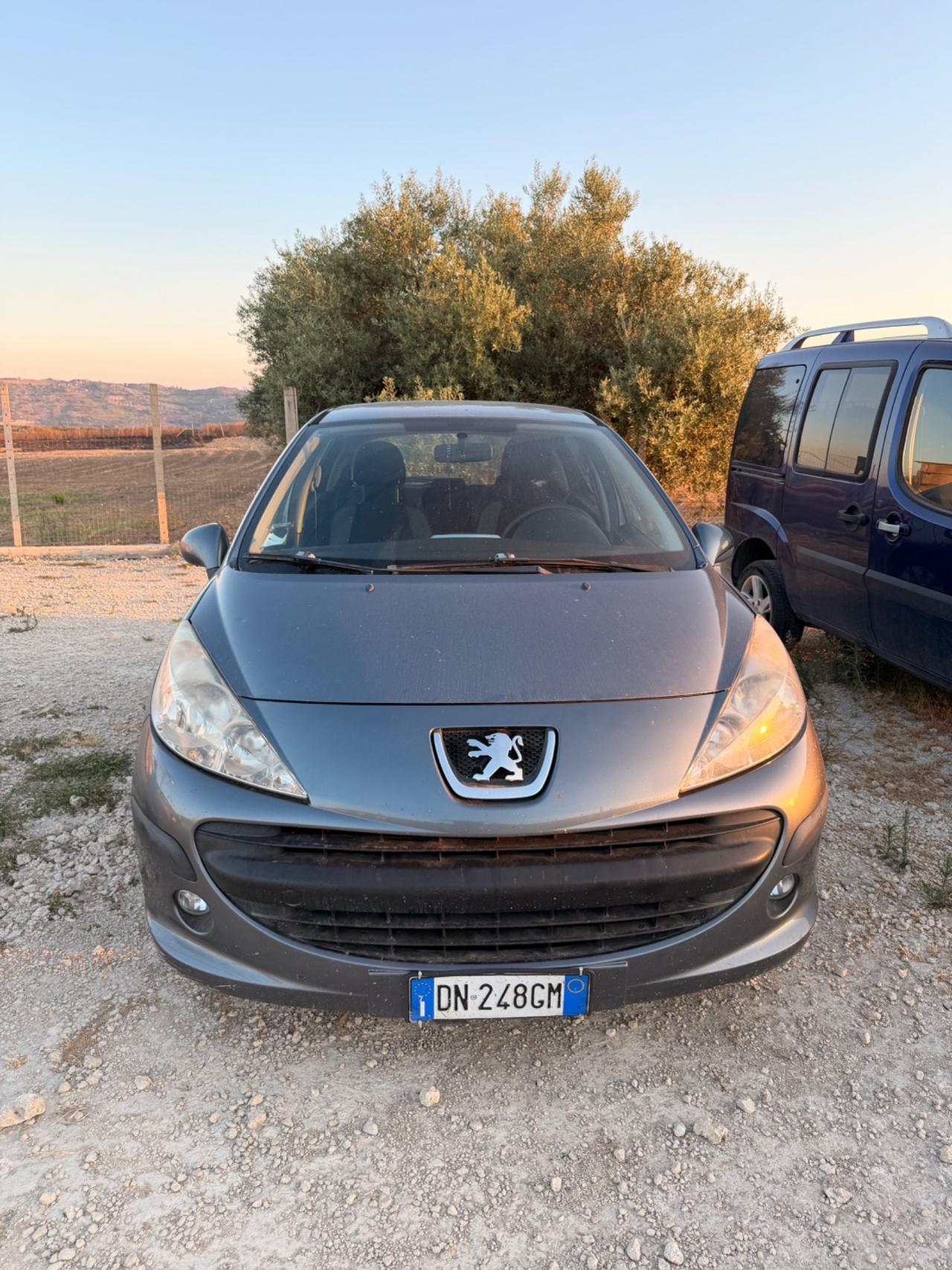 Peugeot 207 1.4 HDi 70CV 5p. Anno 2009