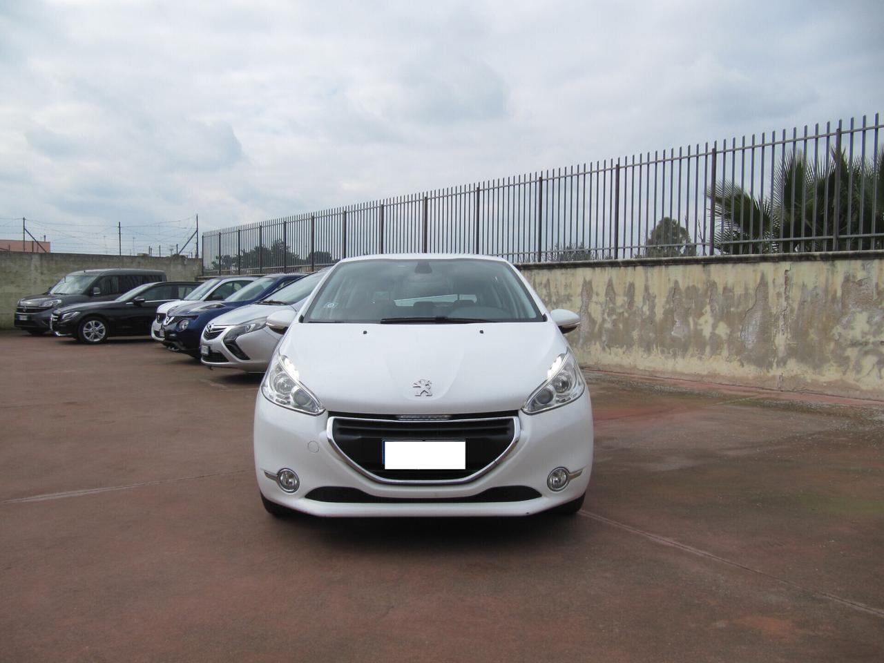 Peugeot 208 1.4 HDi 68 CV 5 porte Allure - 2015