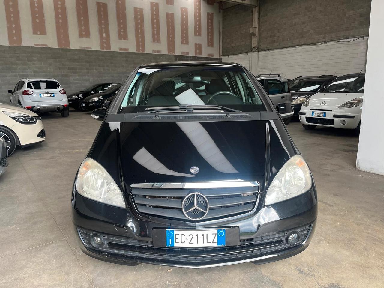 Mercedes-benz A 150 BlueEFFICIENCY Avantgarde