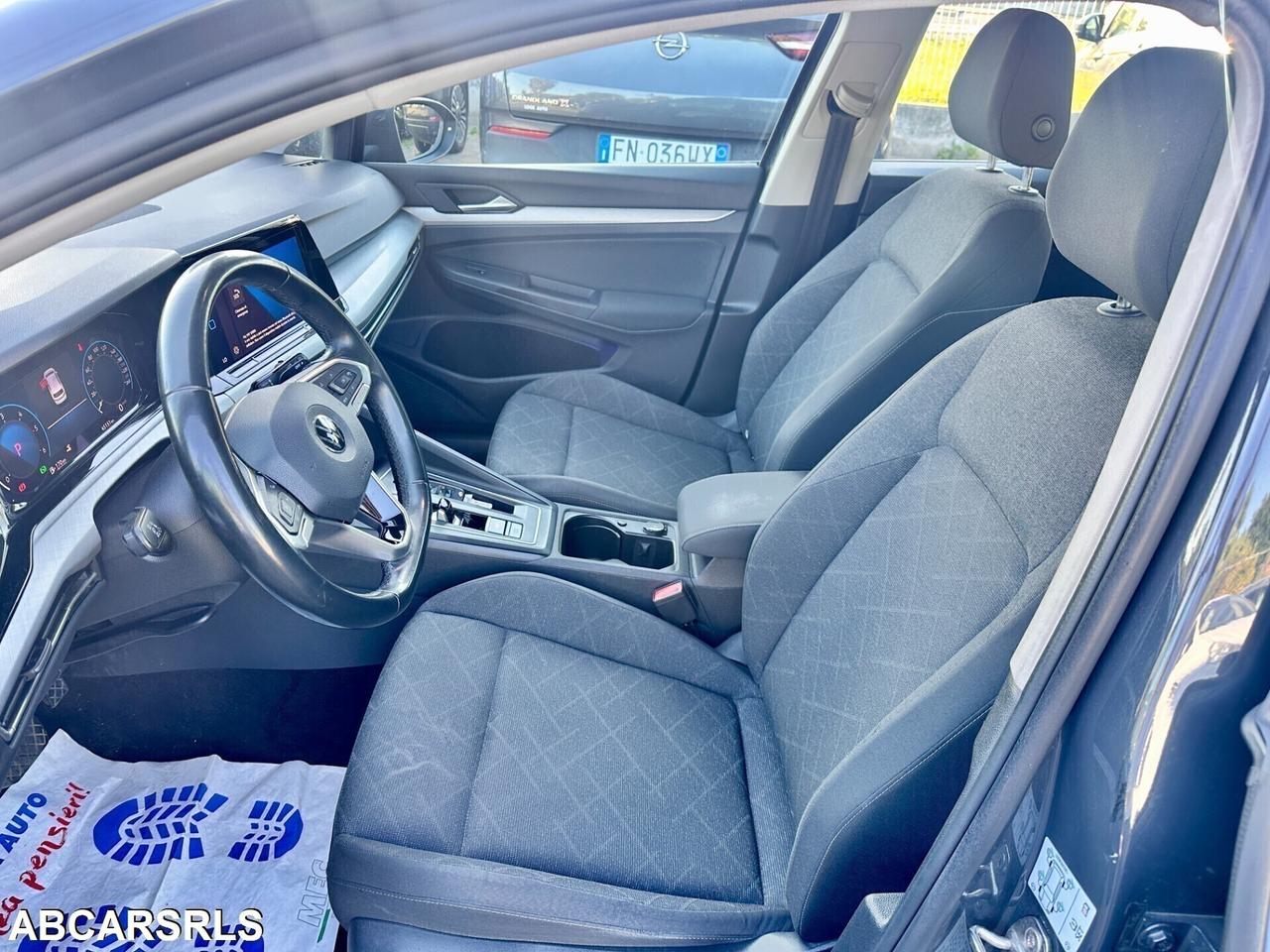 VOLKSWAGEN - Golf VIII - 2.0 TDI DSG Life 5p. - UN