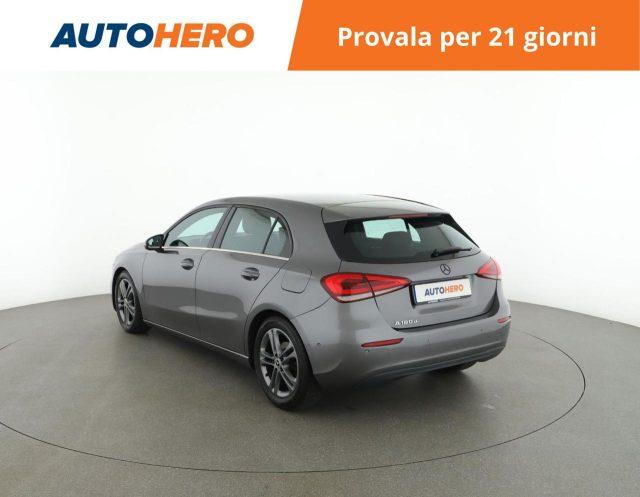 MERCEDES-BENZ A 180 d Automatic Business Extra