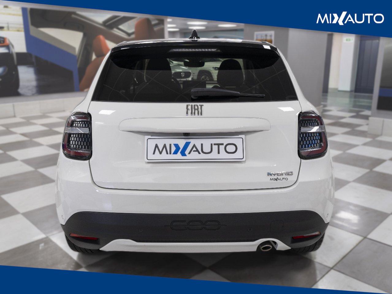 Fiat 600 1.2 Hybrid La Prima 110CV Auto