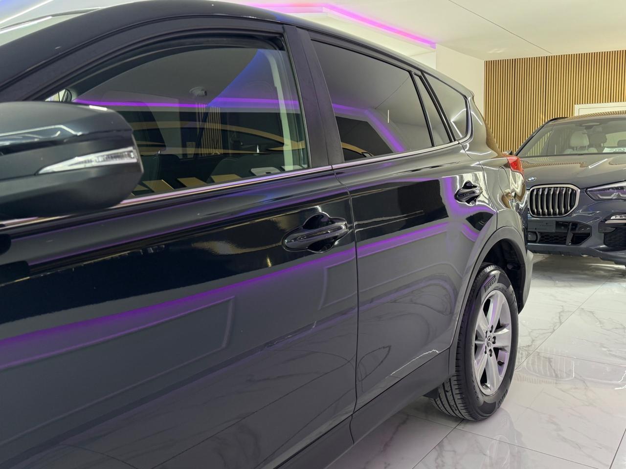 Toyota RAV4 2.0 D-4D 2WD Full Optional