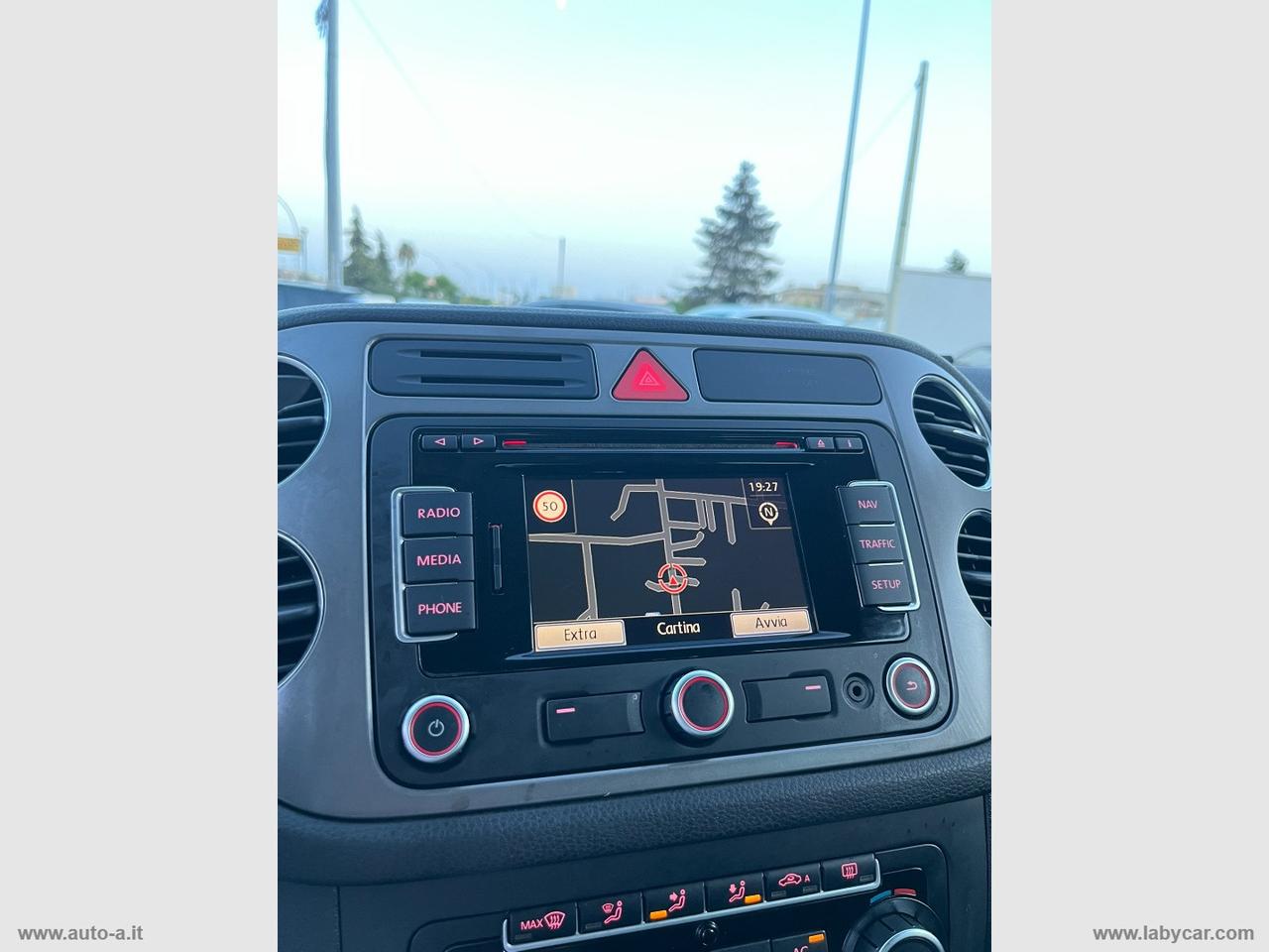 VOLKSWAGEN Tiguan 2.0 TDI 4MOTION Sport & Style