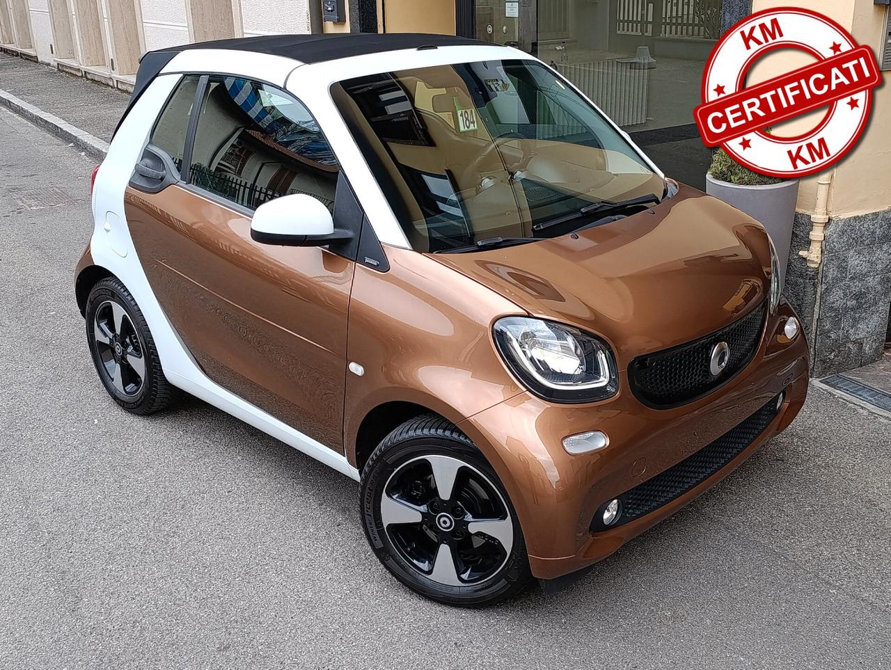 Smart ForTwo 90 0.9 Turbo aut. cabrio Passion navi telecamera