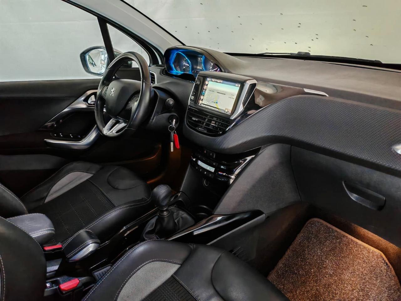 Peugeot 2008 BlueHDi 120 S&S Allure